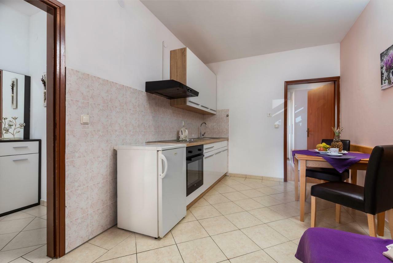 Sunny Apartment Valbandon Fazana Exterior photo